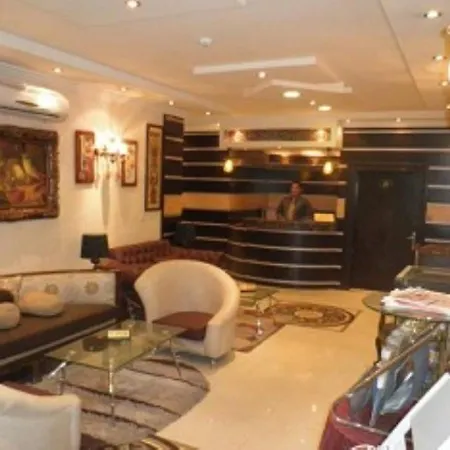 Almuhaidb Al-Suwaidi 24 Hotel